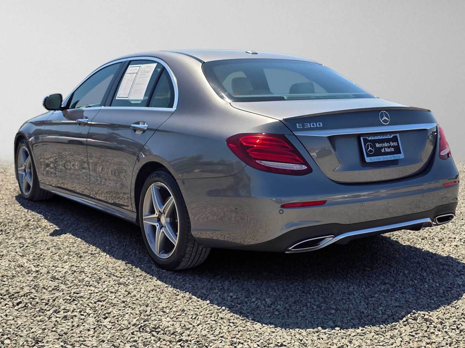 2017 Mercedes-Benz E 300 RWD Sedan