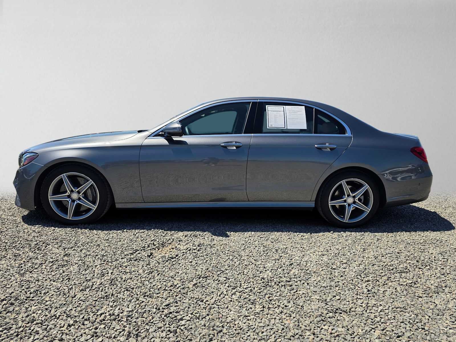 2017 Mercedes-Benz E 300 RWD Sedan