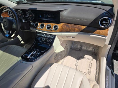 2017 Mercedes-Benz E 300 RWD Sedan