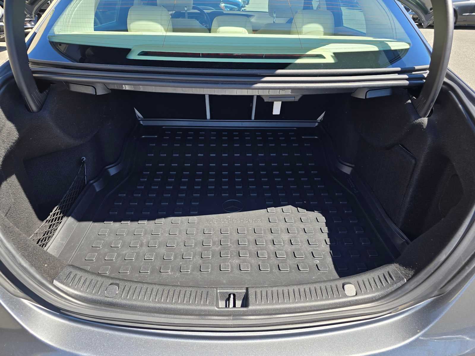 2017 Mercedes-Benz E 300 RWD Sedan