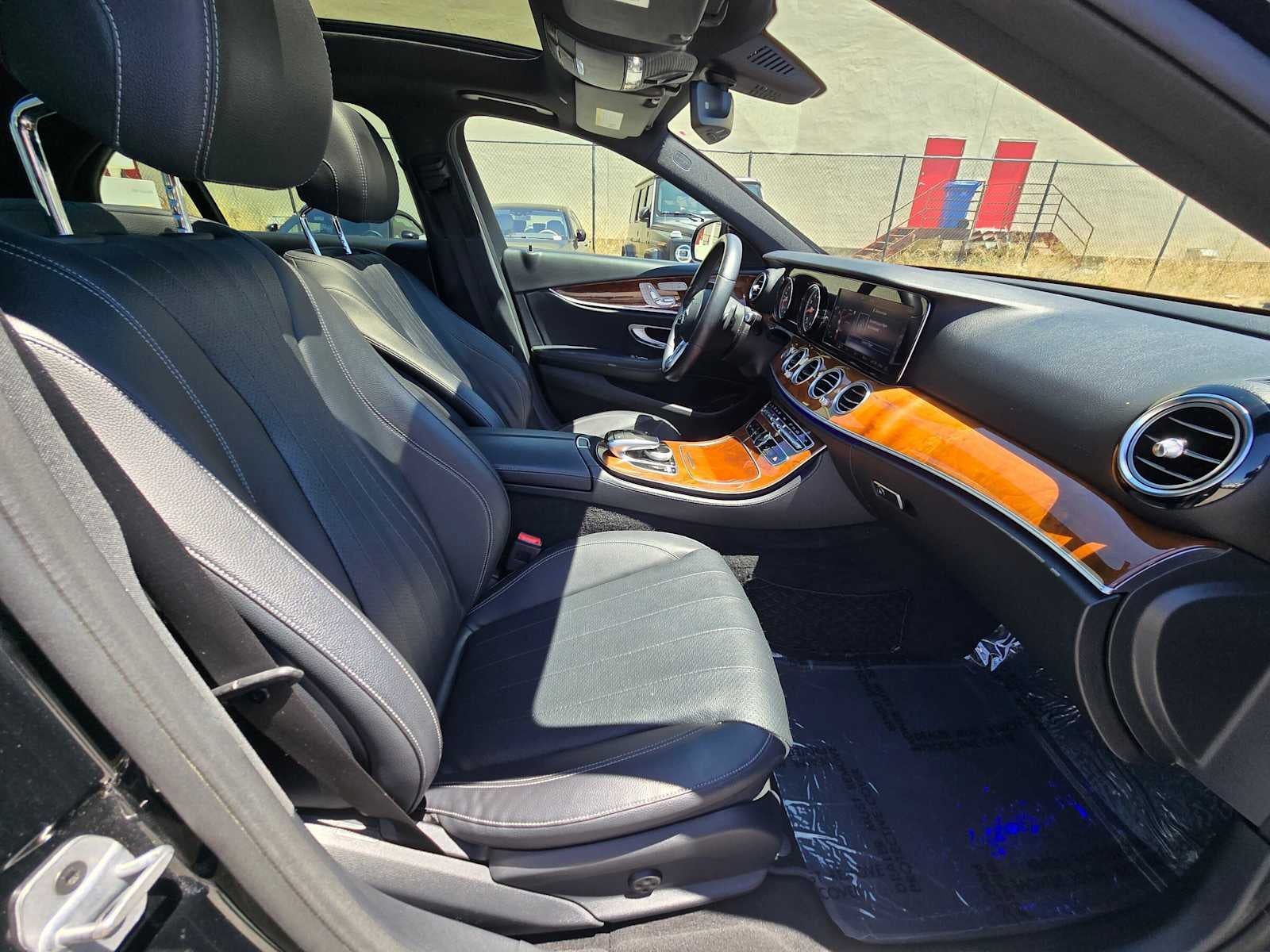 2019 Mercedes-Benz E 300 RWD Sedan