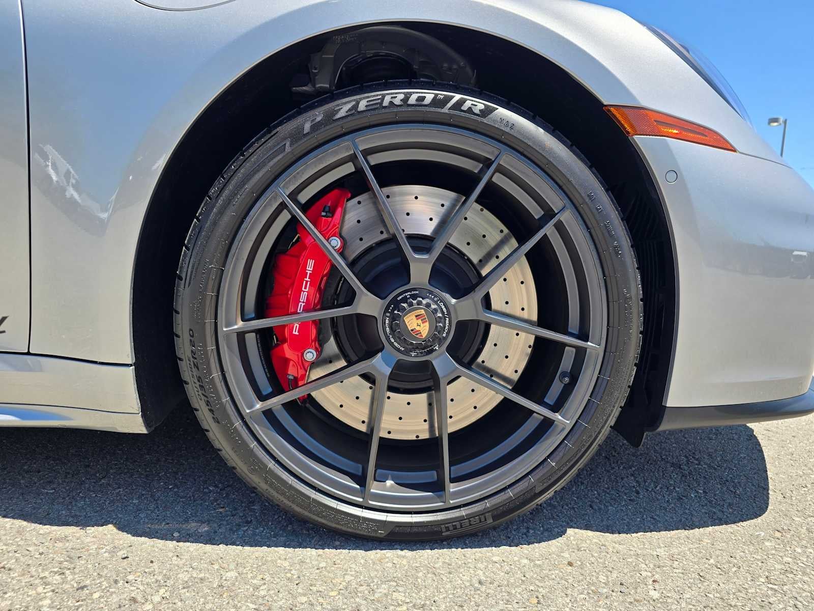 2026 Porsche 911 Carrera GTS