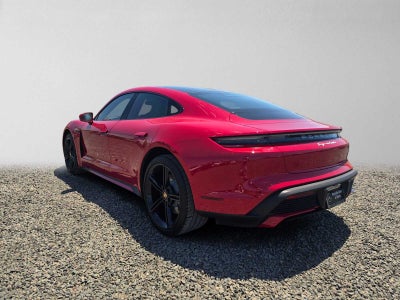 2024 Porsche Taycan Turbo