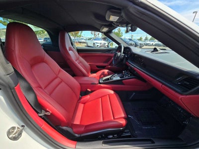 2024 Porsche 911 4 GTS