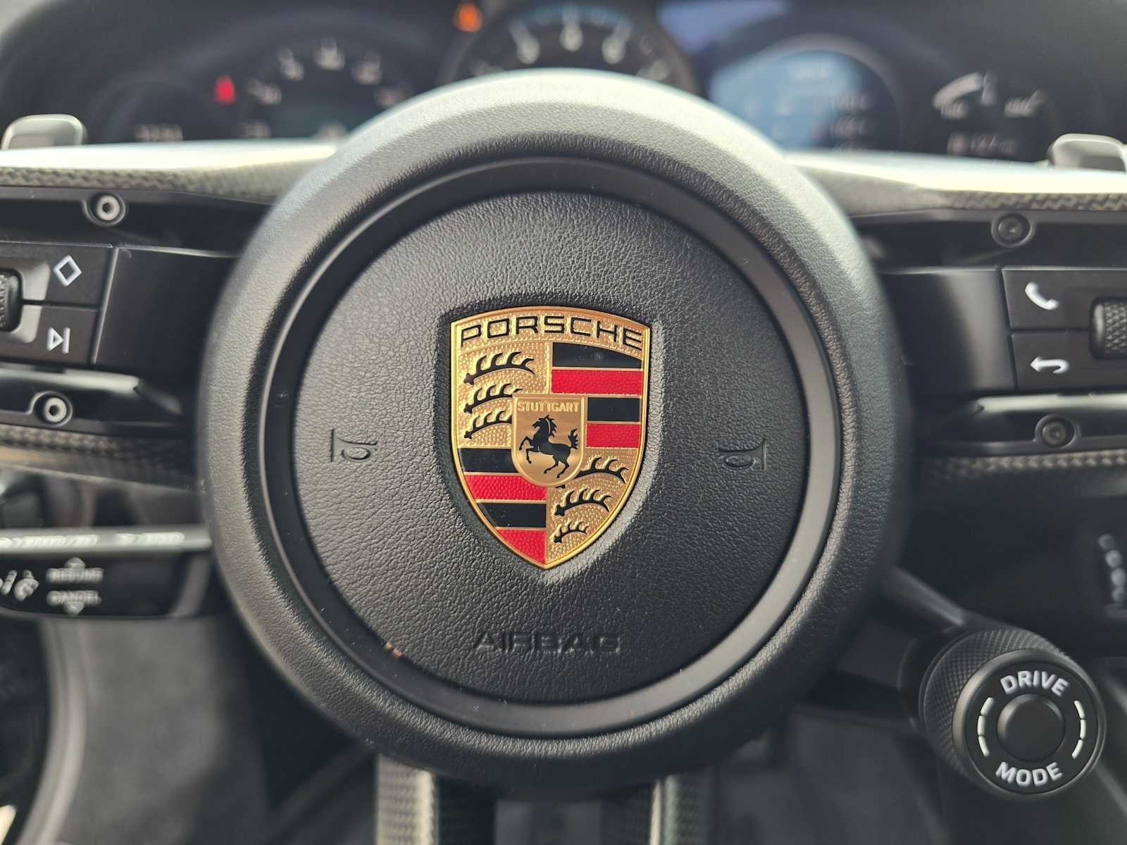 2024 Porsche 911 4 GTS