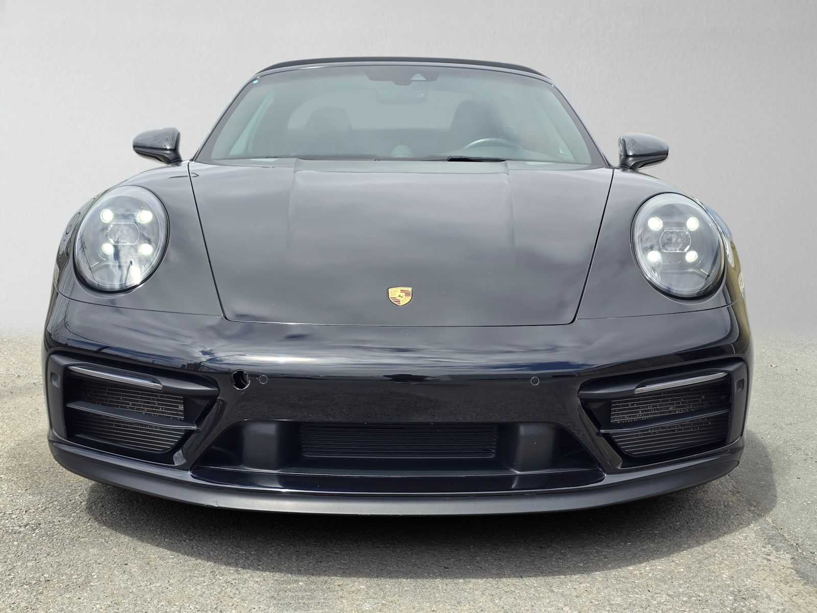 2024 Porsche 911 4 GTS