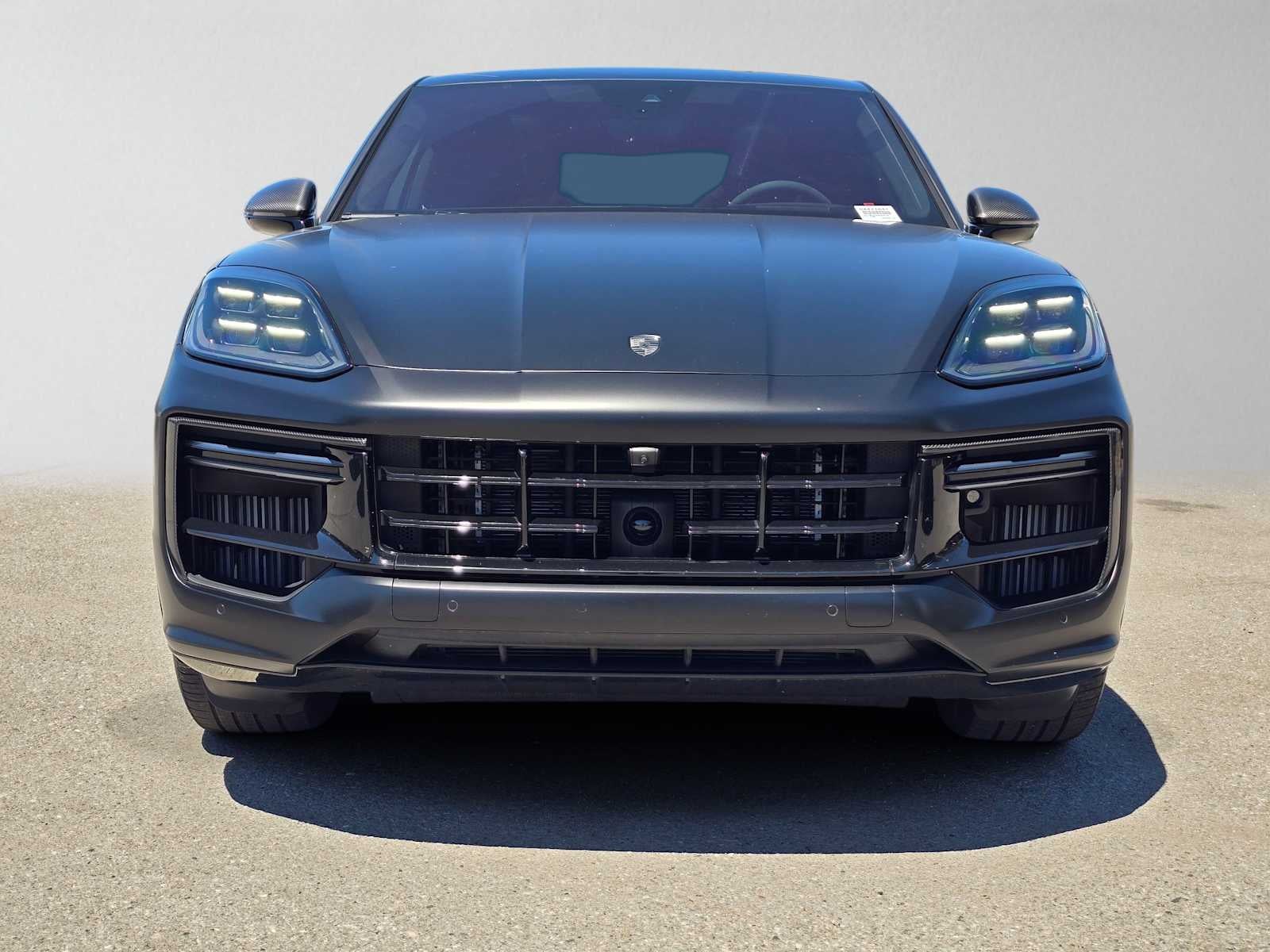 2025 Porsche Cayenne Turbo E-Hybrid