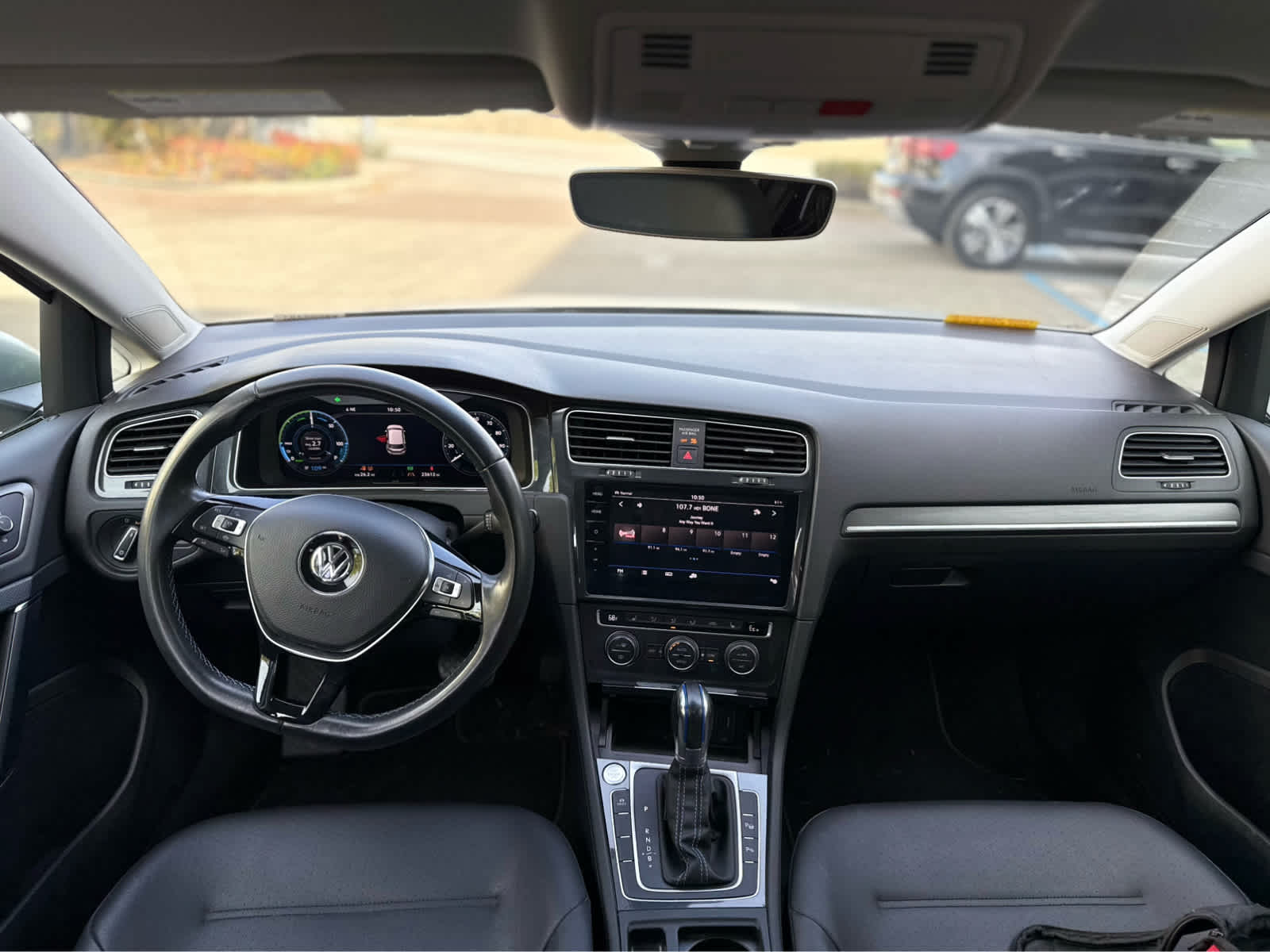2019 Volkswagen e-Golf SEL Premium