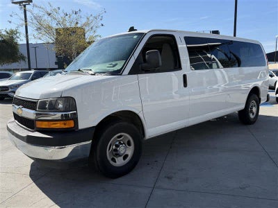 2022 Chevrolet Express Passenger LT