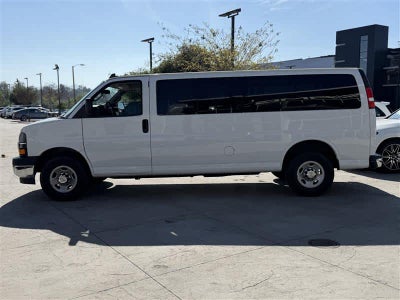 2022 Chevrolet Express Passenger LT