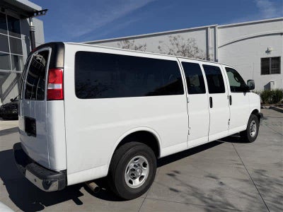 2022 Chevrolet Express Passenger LT