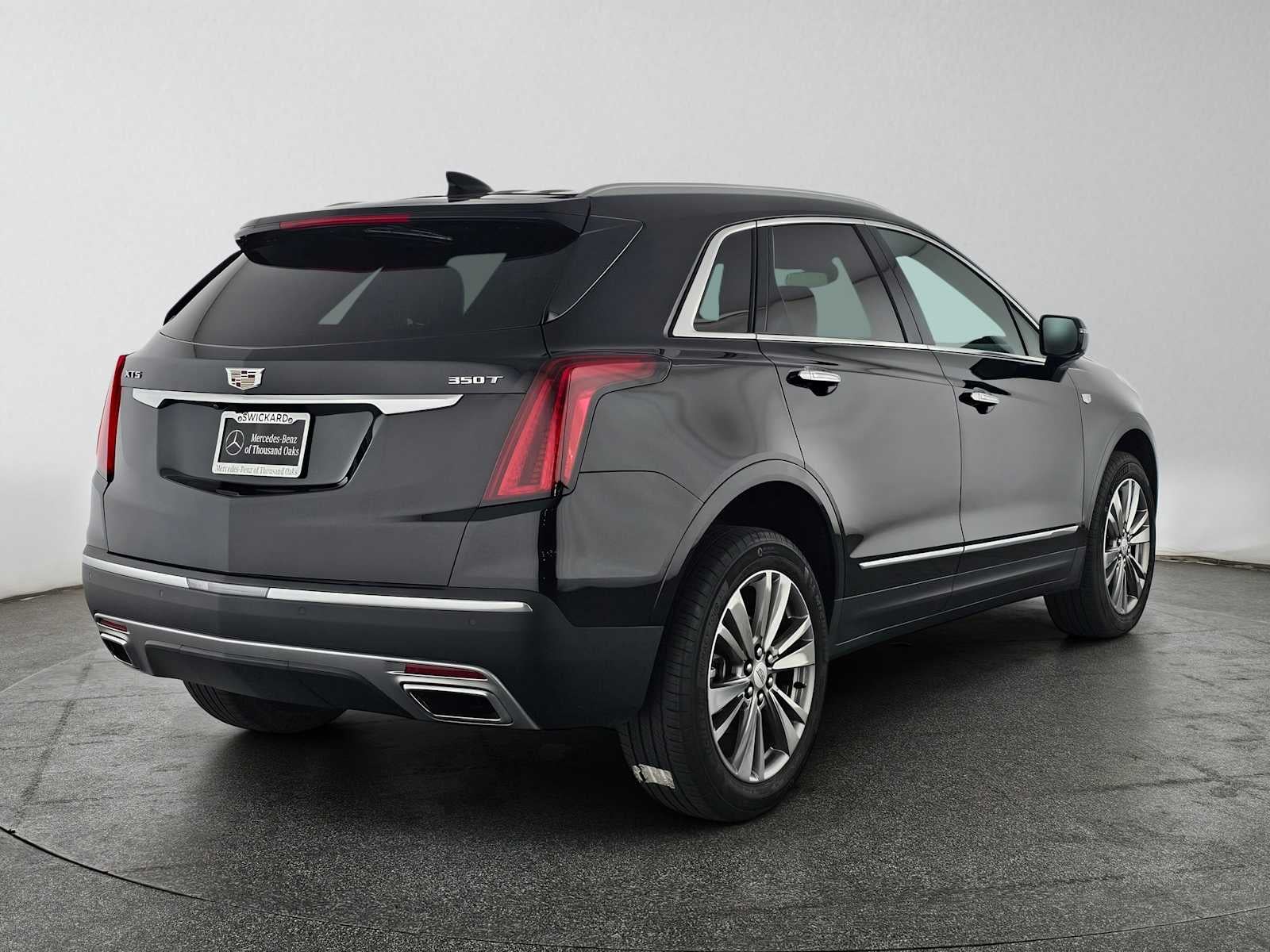 2023 Cadillac XT5 FWD Premium Luxury