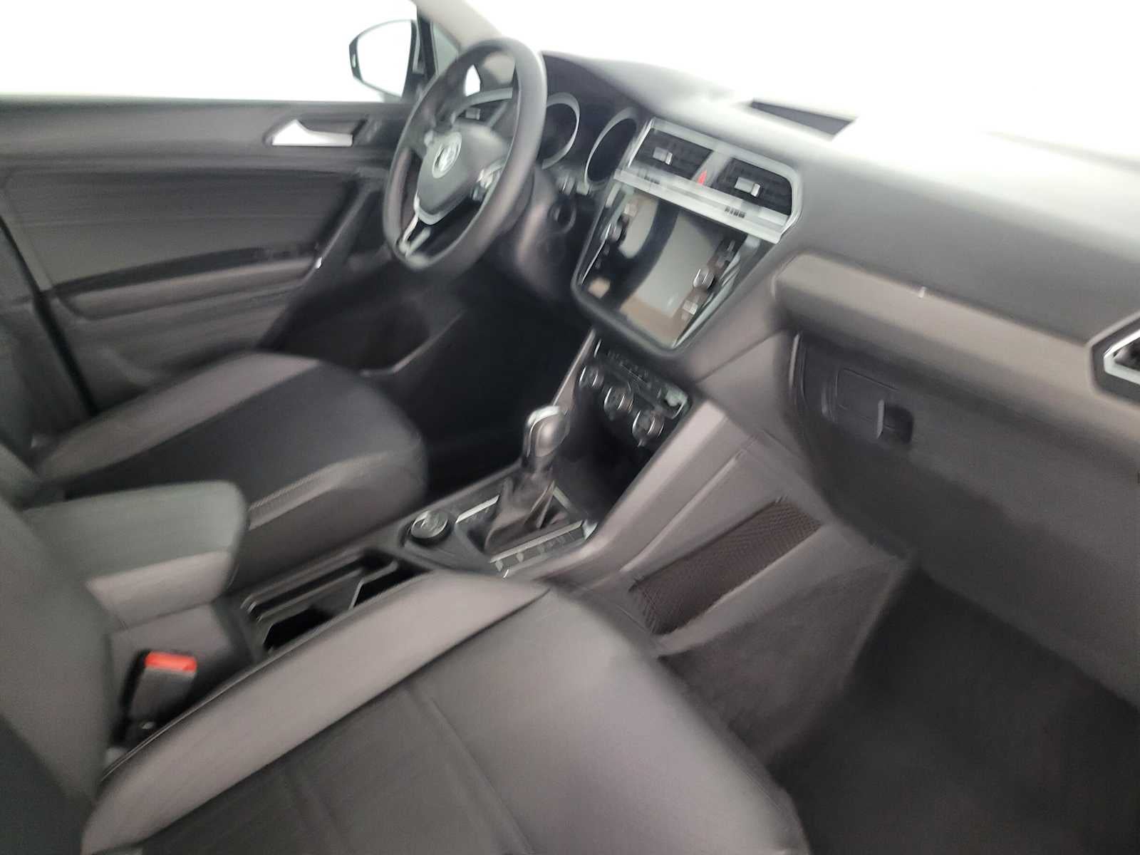 2020 Volkswagen Tiguan SE