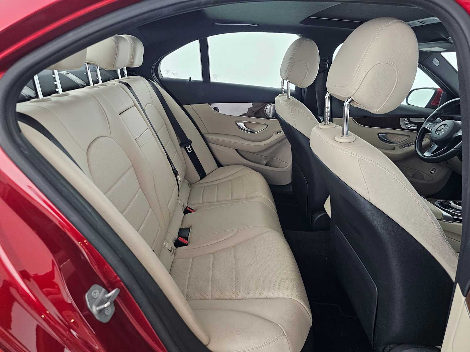 2018 Mercedes-Benz C 300 Sedan