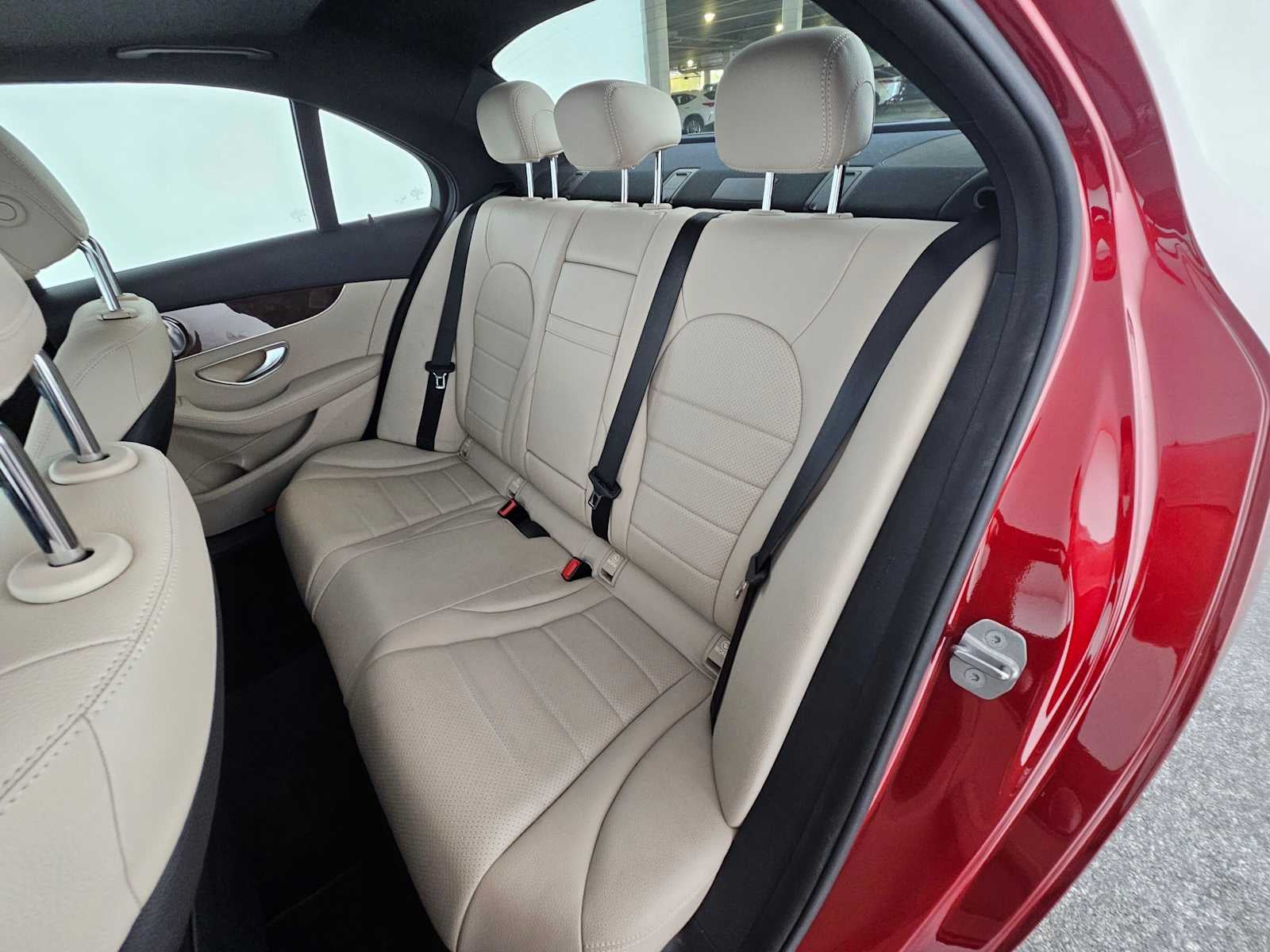 2018 Mercedes-Benz C 300 Sedan