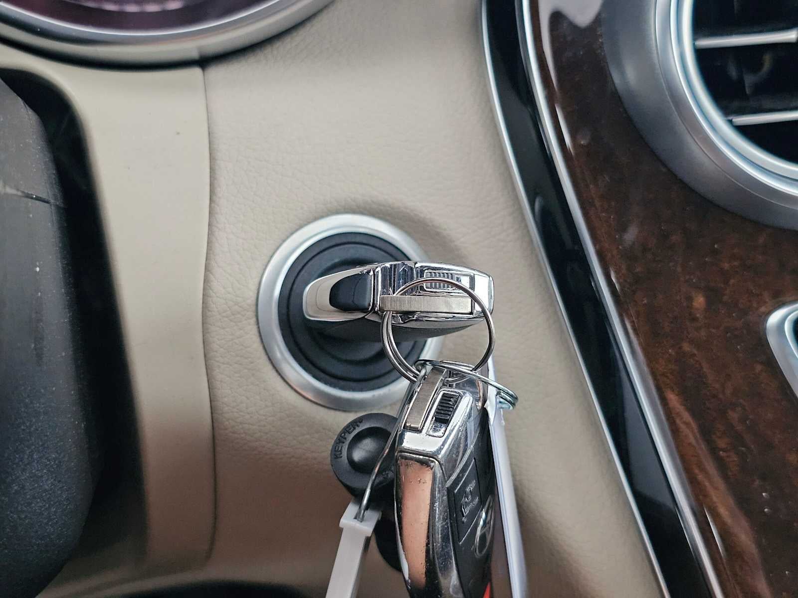 2018 Mercedes-Benz C 300 Sedan