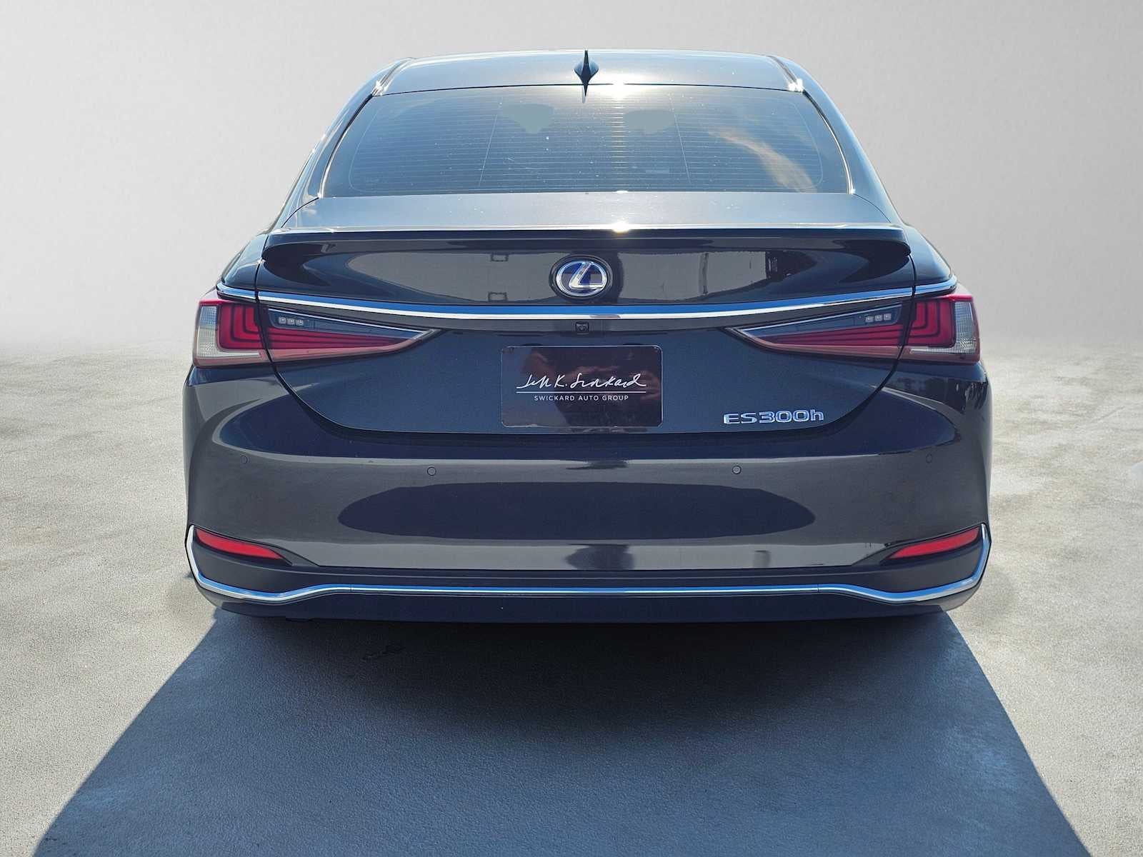 2022 Lexus ES 300h ES 300h