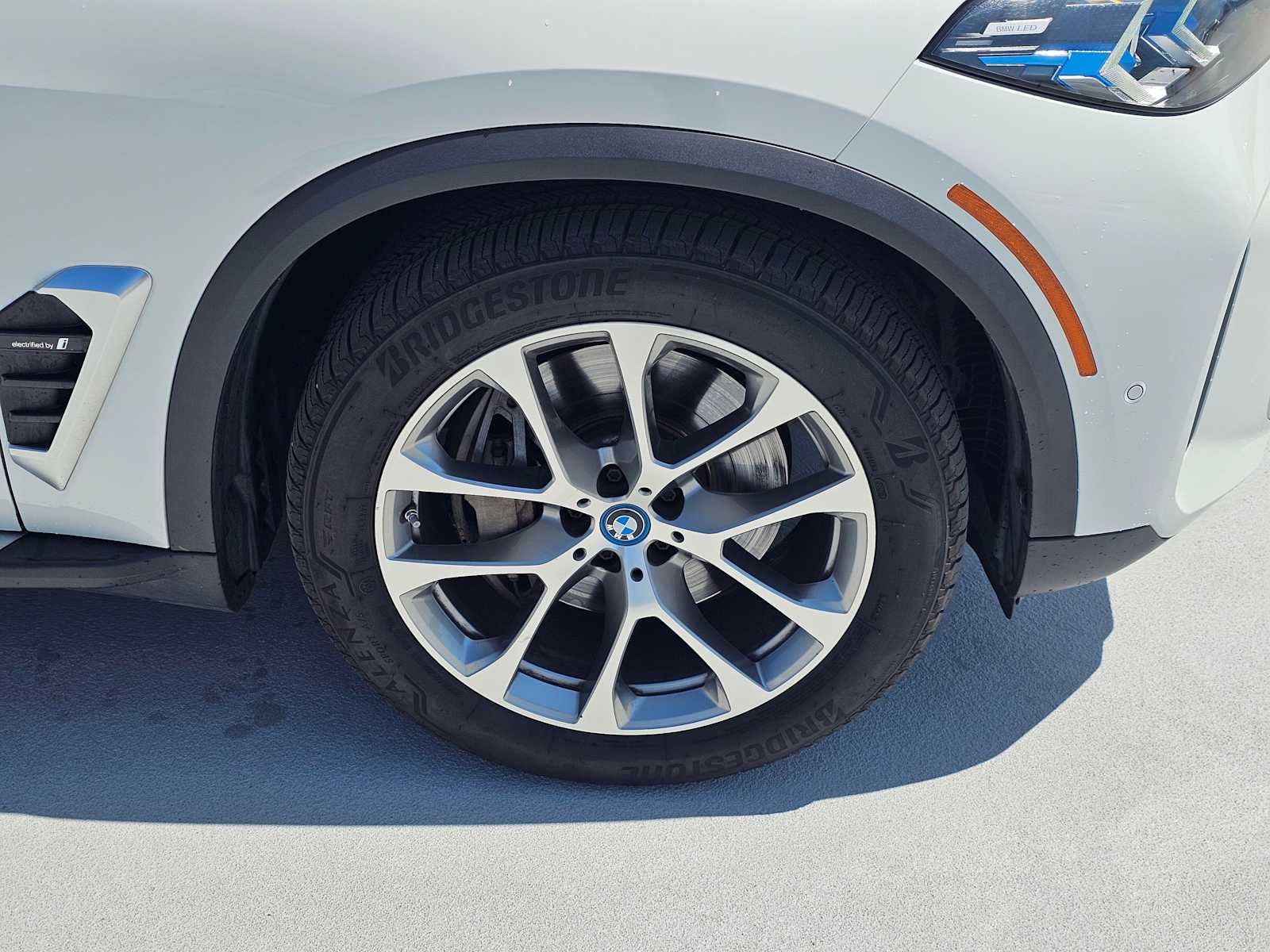 2024 BMW X5 xDrive50e xDrive50e