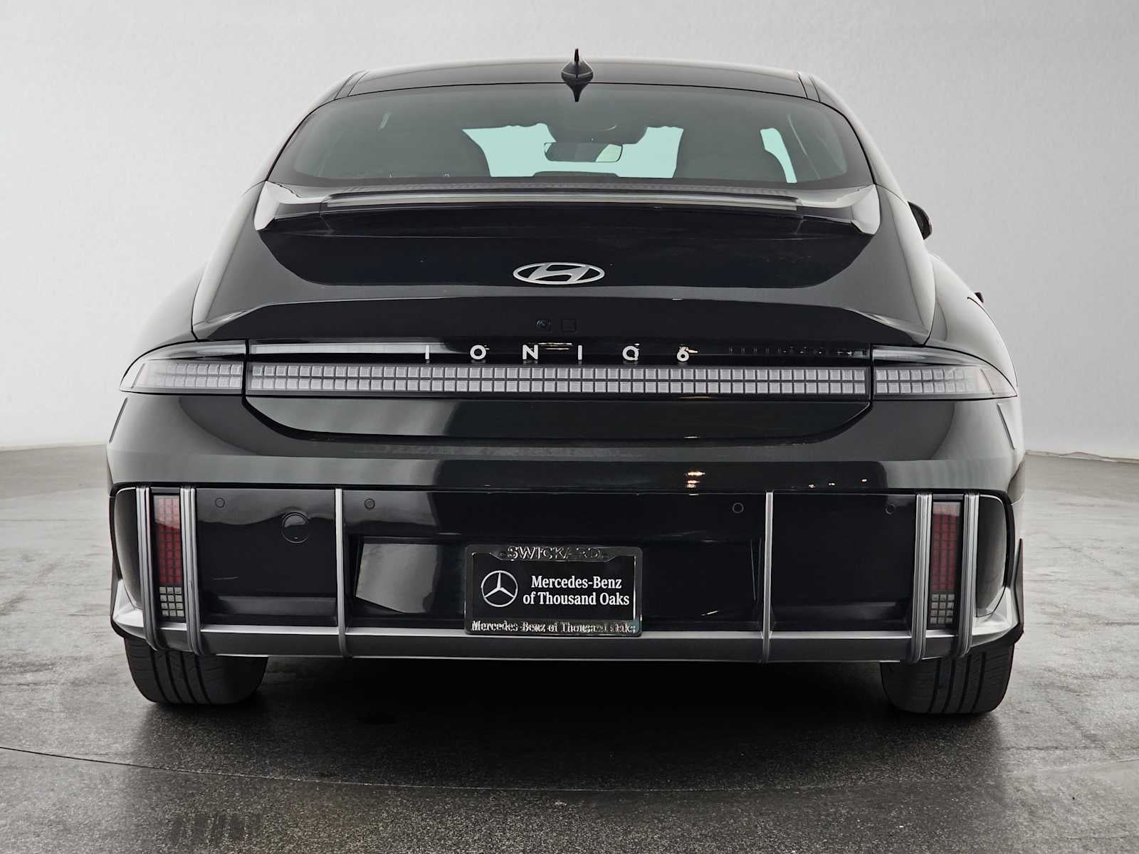 2023 Hyundai IONIQ 6 SE Standard Range
