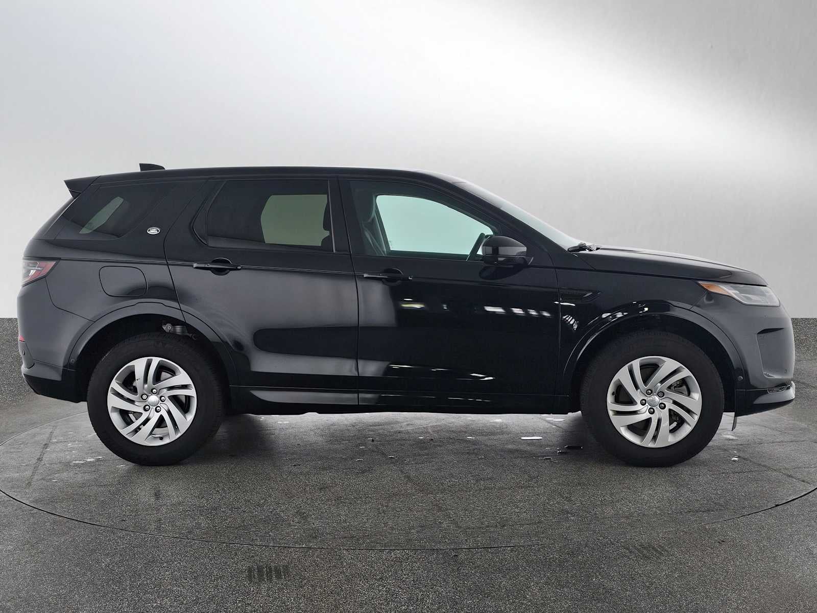 2025 Land Rover Discovery Sport S