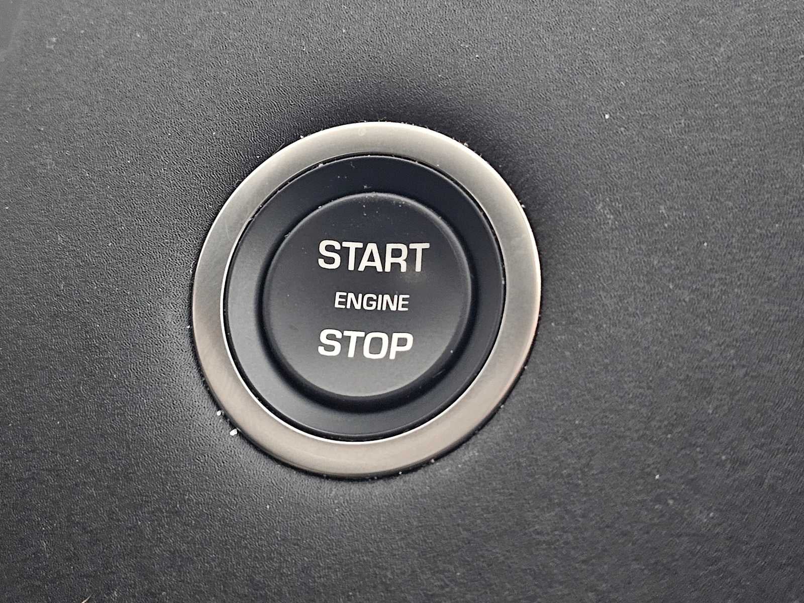 2025 Land Rover Discovery Sport S