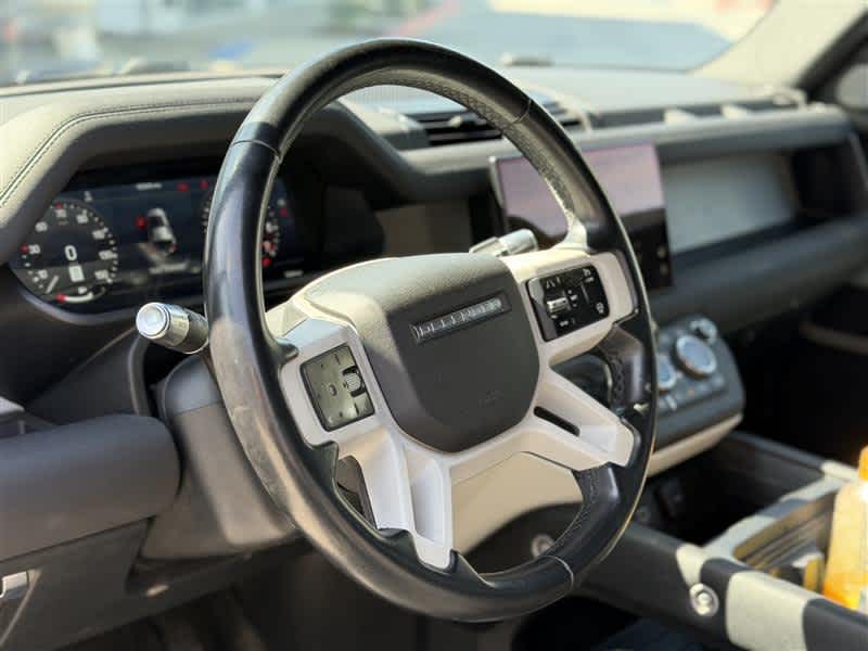 2022 Land Rover Defender X-Dynamic SE