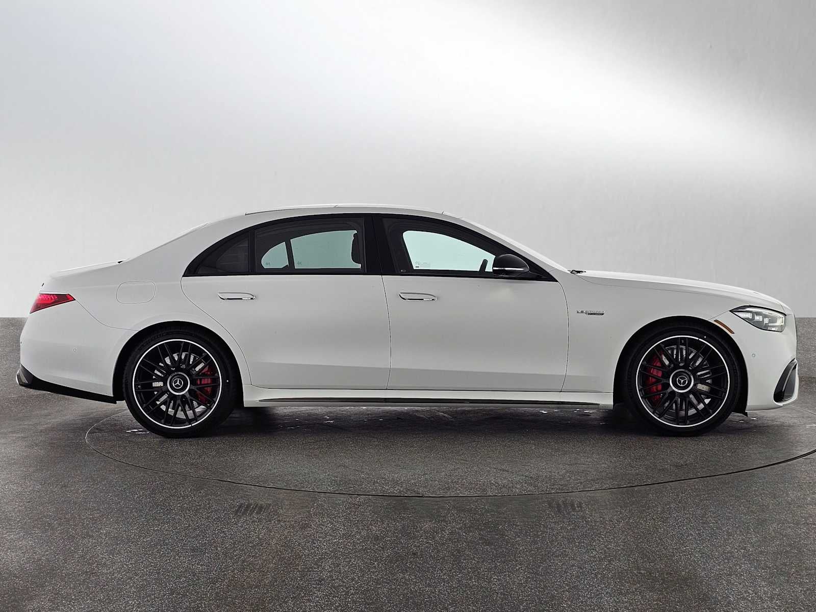 2026 Mercedes-Benz AMG® S 63 E 4MATIC® Sedan