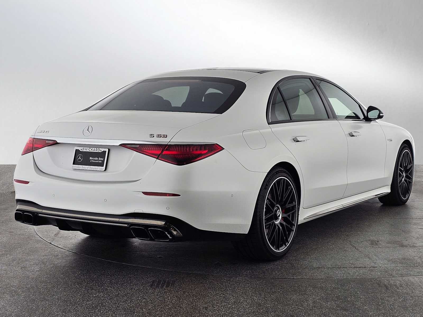 2026 Mercedes-Benz AMG® S 63 E 4MATIC® Sedan