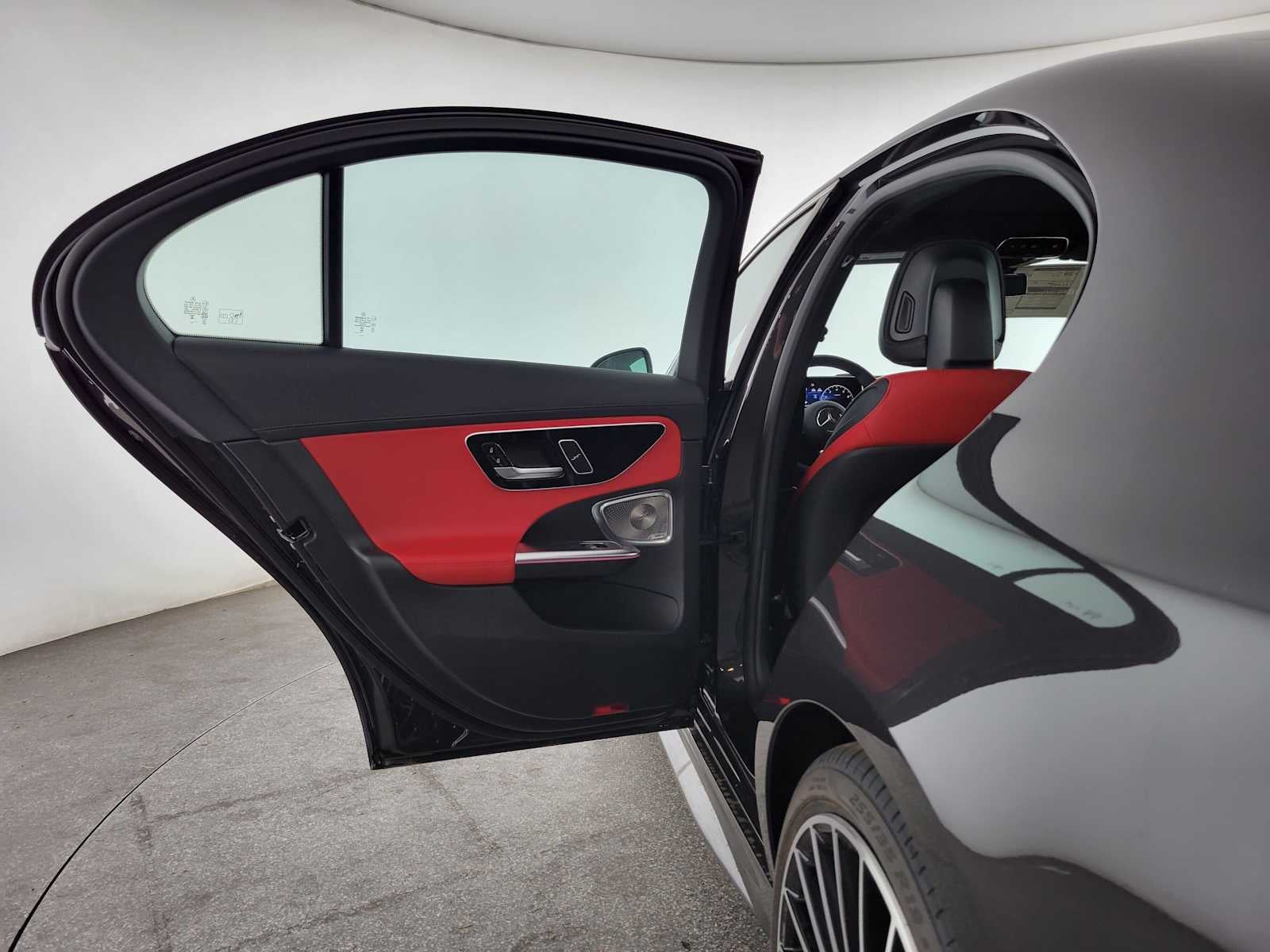 2027 Mercedes-Benz C 300 Sedan