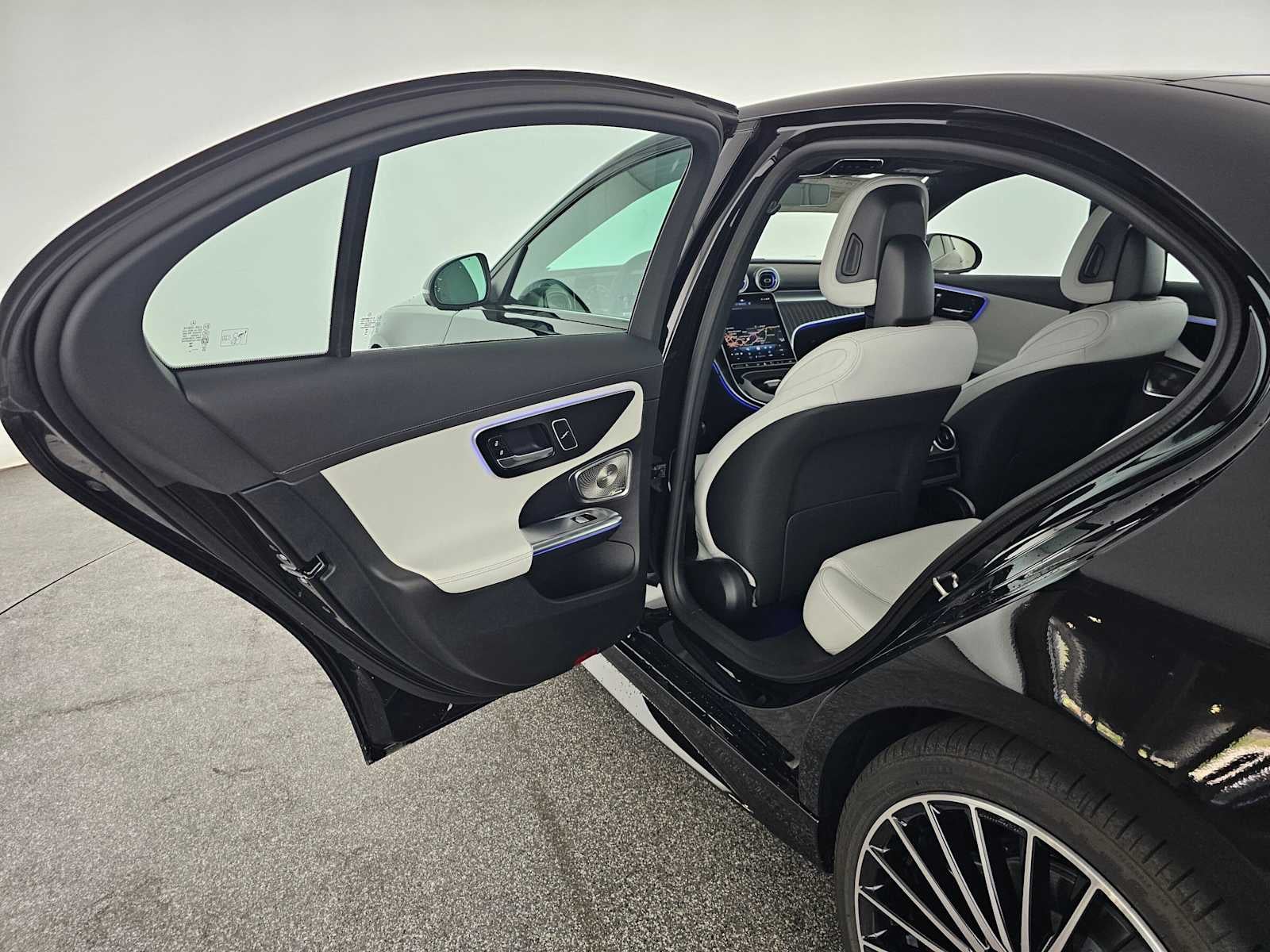 2026 Mercedes-Benz C 300 Sedan