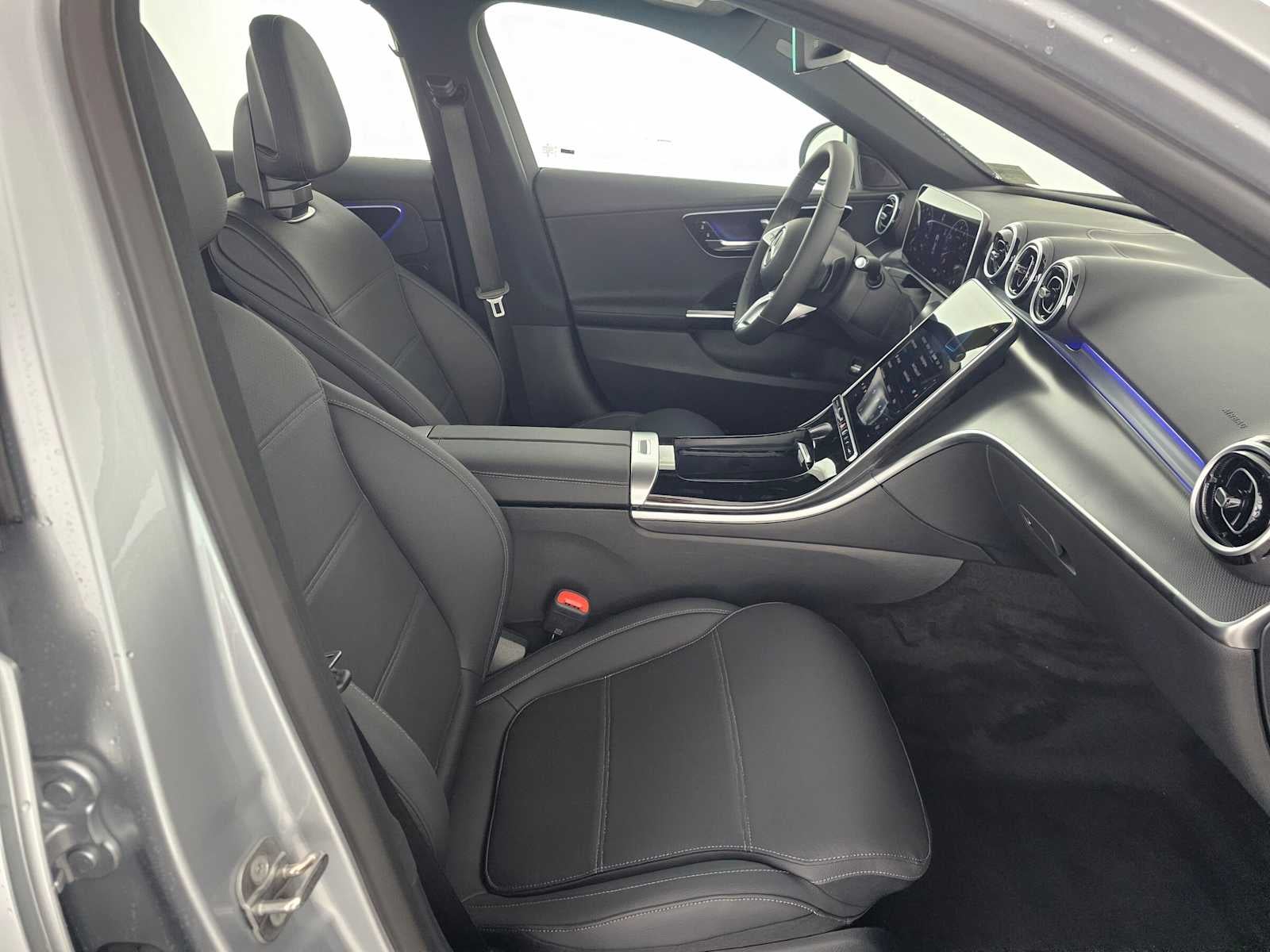 2027 Mercedes-Benz C 300 Sedan