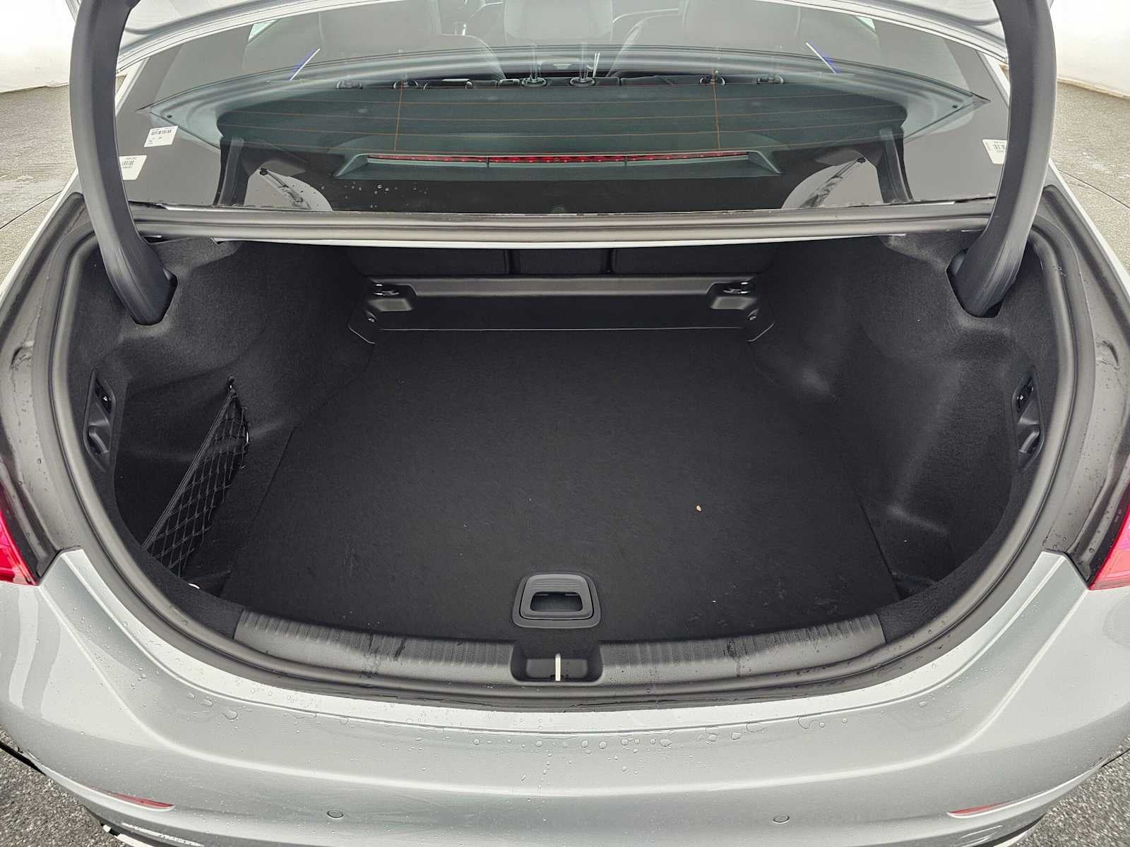 2027 Mercedes-Benz C 300 Sedan