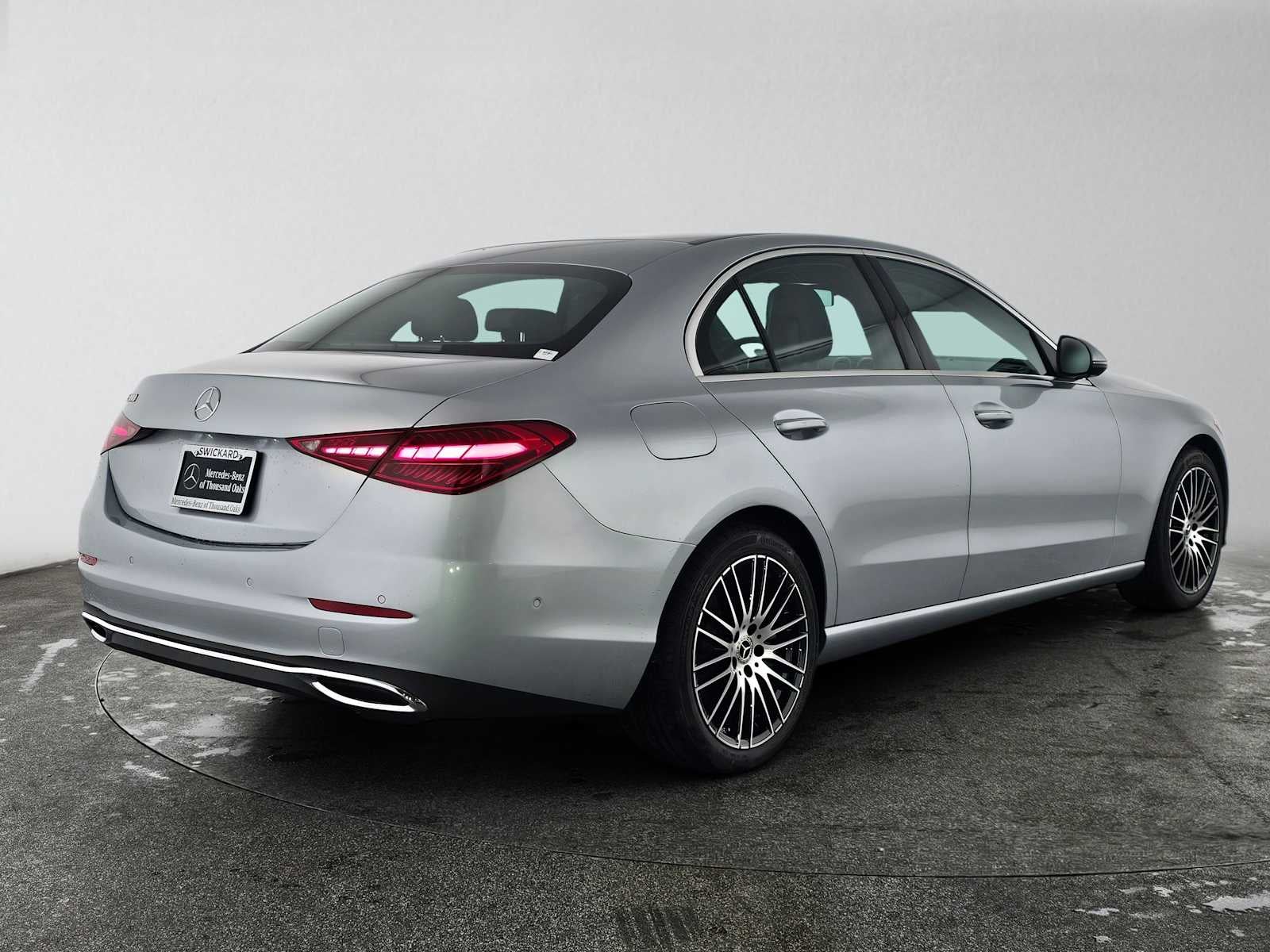 2027 Mercedes-Benz C 300 Sedan