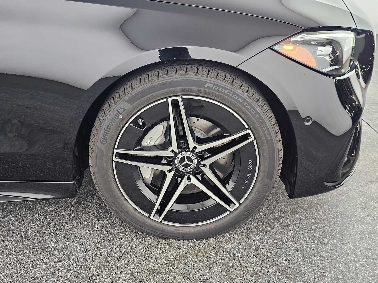 2026 Mercedes-Benz C 300 4MATIC® Sedan