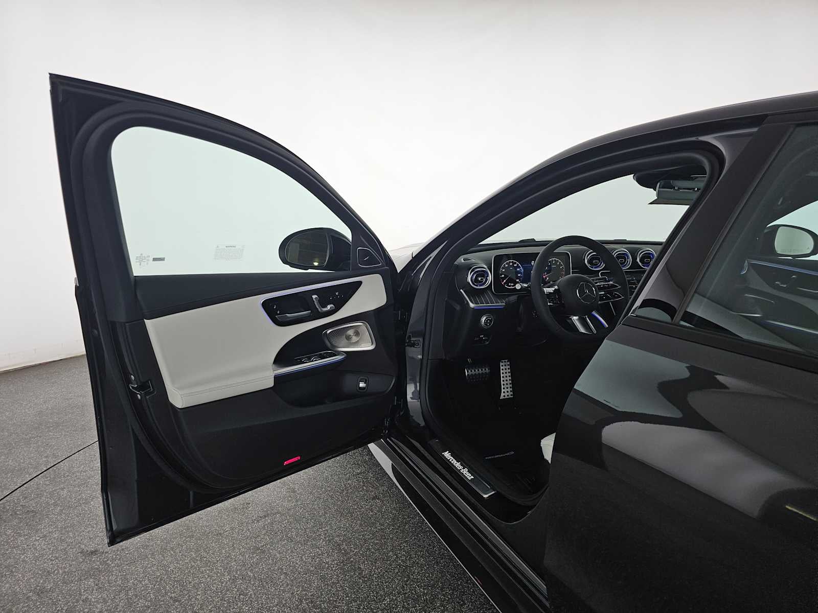 2026 Mercedes-Benz C 300 4MATIC® Sedan