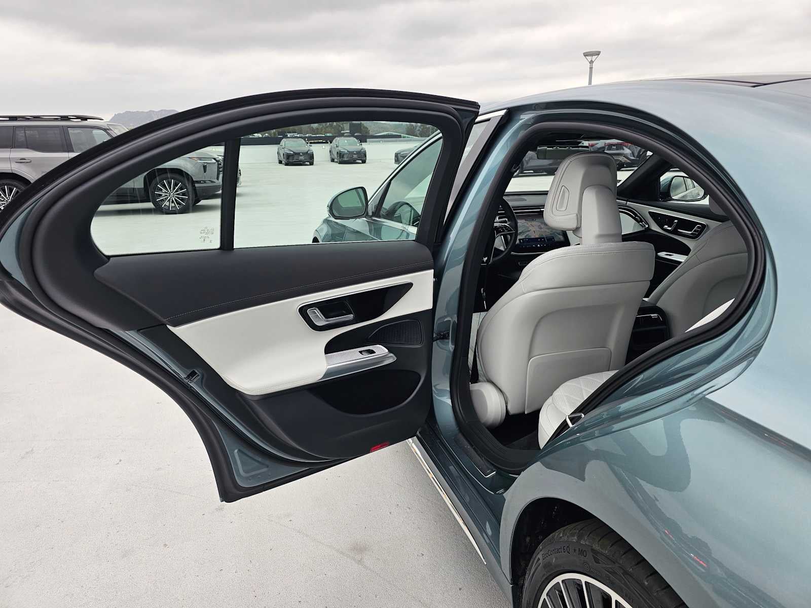 2026 Mercedes-Benz E 350 RWD Sedan