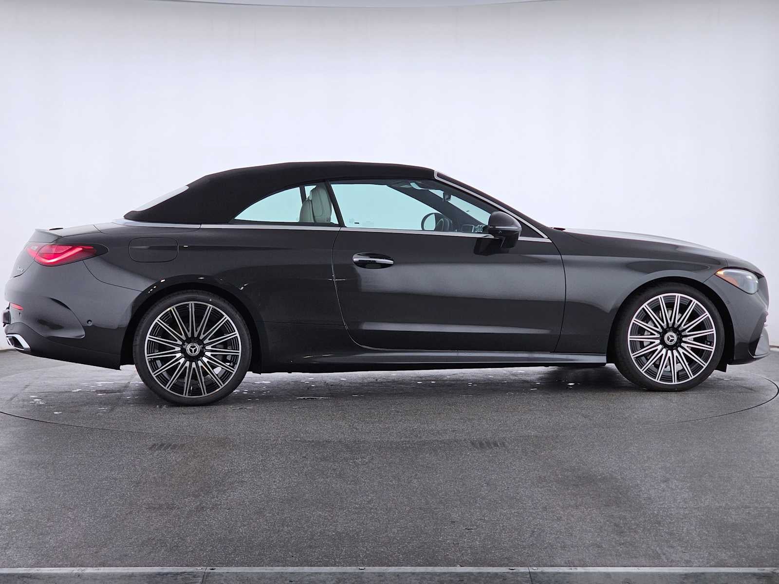 2026 Mercedes-Benz CLE 300 4MATIC® Cabriolet