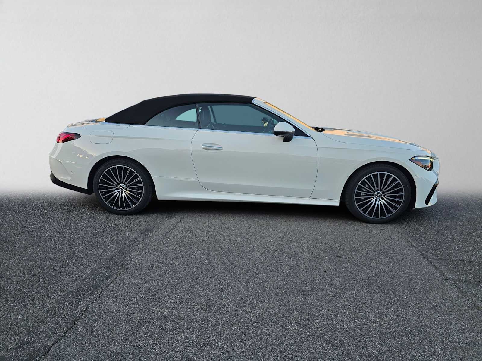 2027 Mercedes-Benz CLE 450 4MATIC® Cabriolet