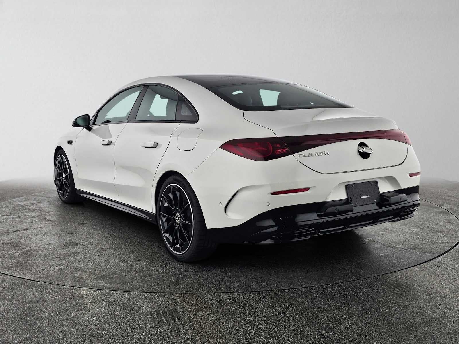 2027 Mercedes-Benz CLA 220 Hybrid FWD
