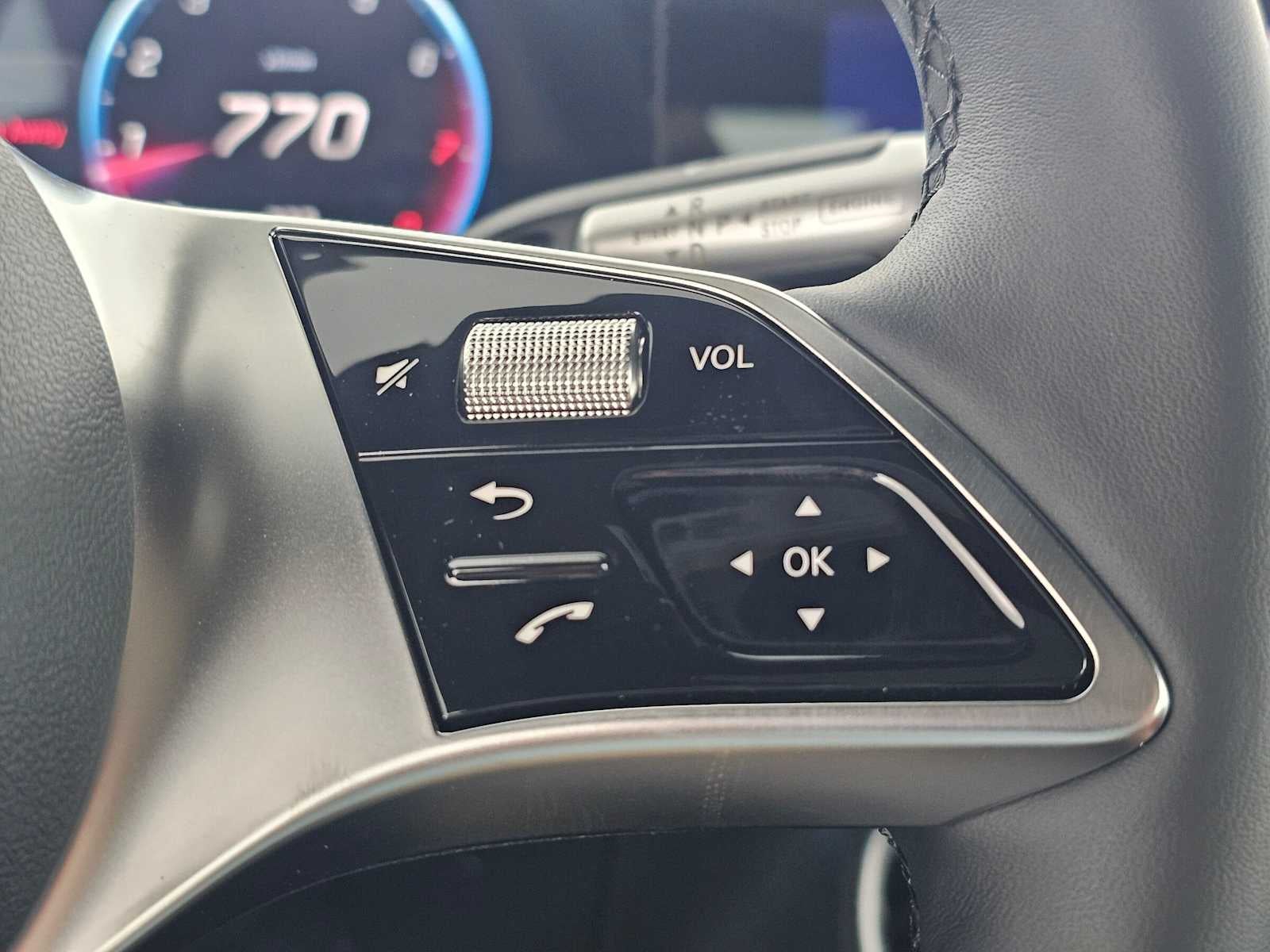 2027 Mercedes-Benz CLA 220 Hybrid FWD
