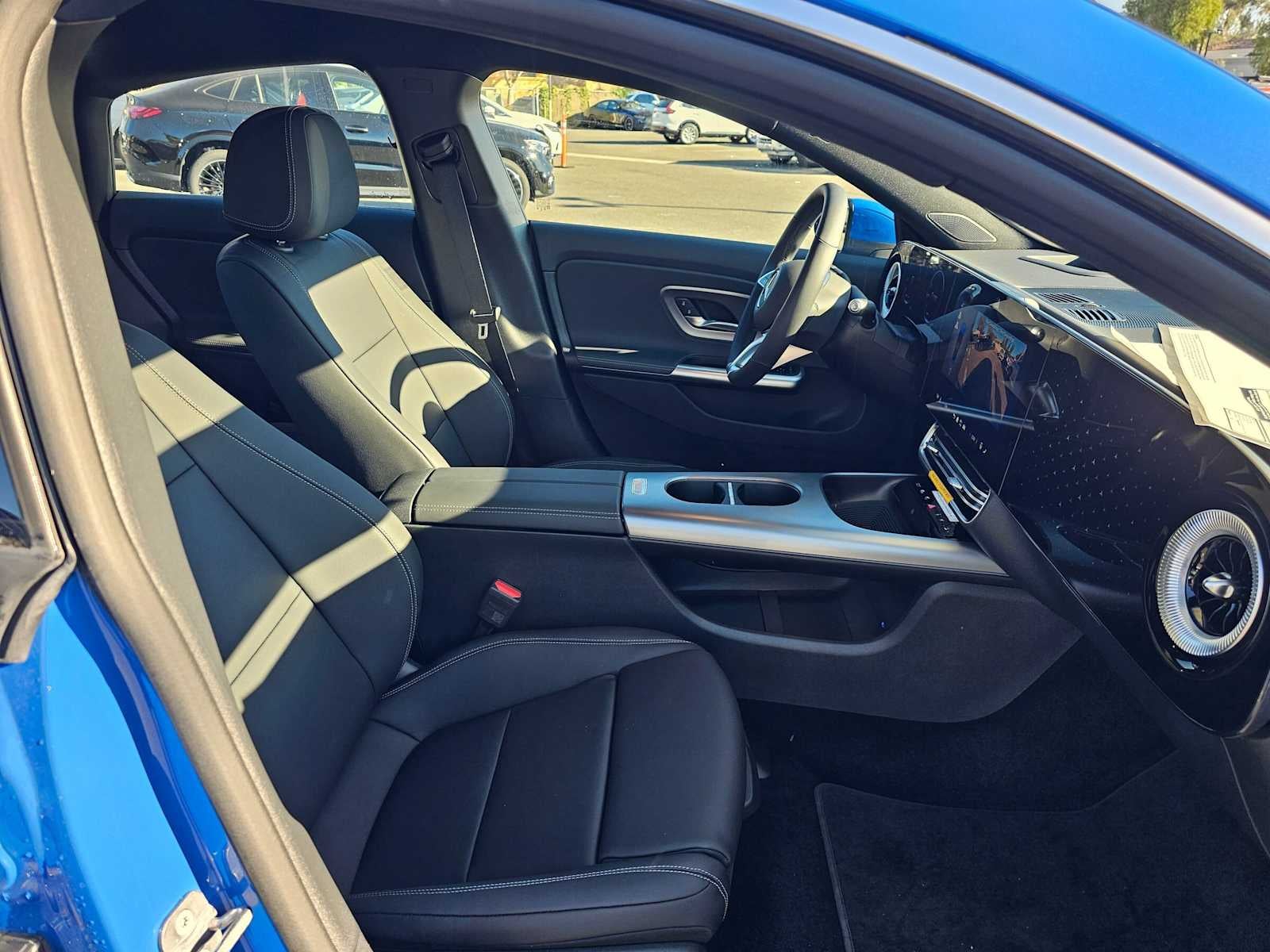 2027 Mercedes-Benz CLA 220 Hybrid FWD
