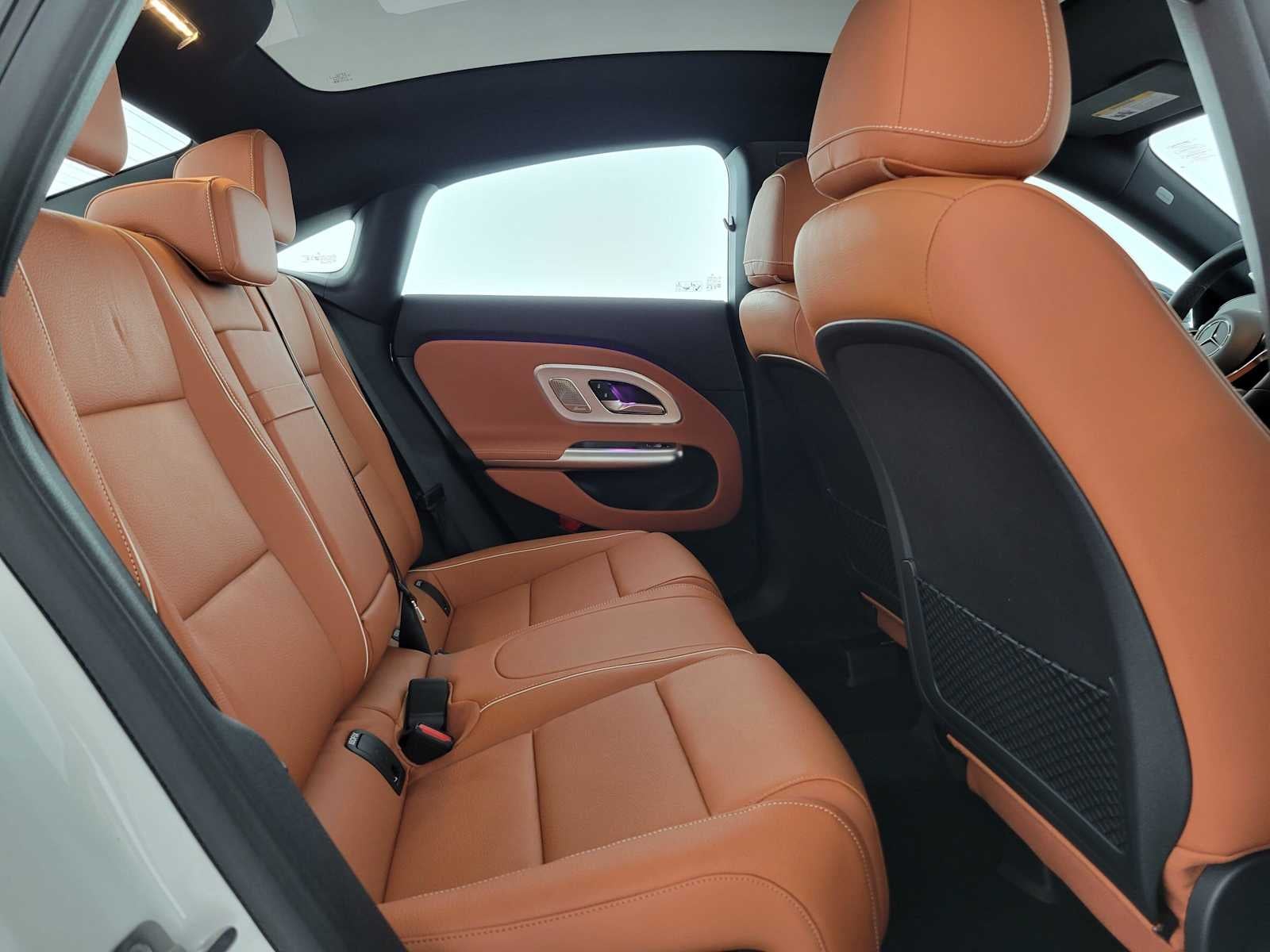 2027 Mercedes-Benz CLA 220 Hybrid FWD