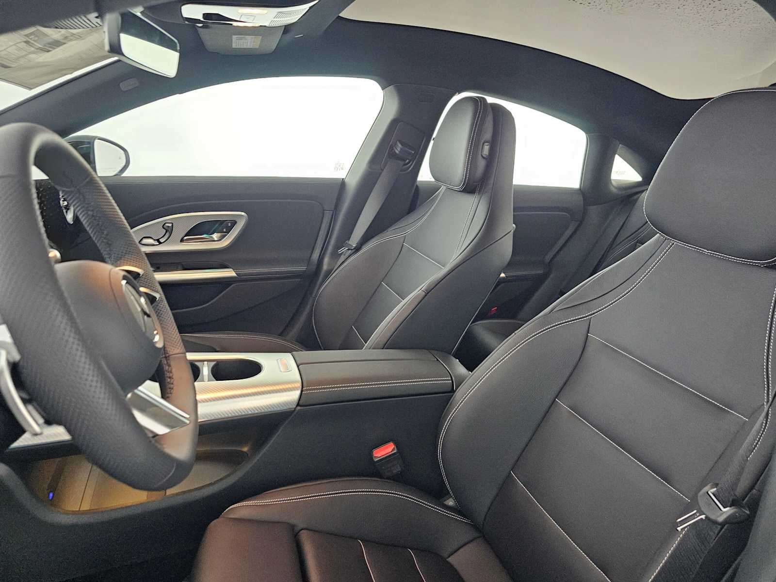 2027 Mercedes-Benz CLA 220 Hybrid FWD