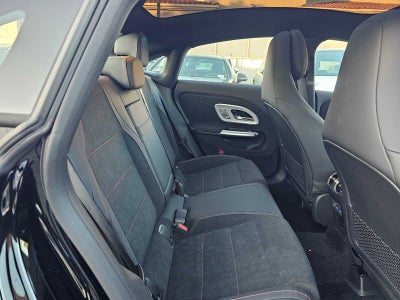 2027 Mercedes-Benz CLA 220 Hybrid FWD