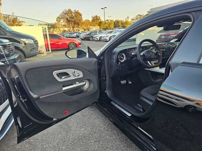 2027 Mercedes-Benz CLA 220 Hybrid FWD