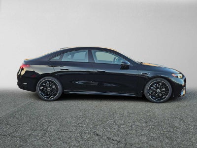 2027 Mercedes-Benz CLA 220 Hybrid FWD