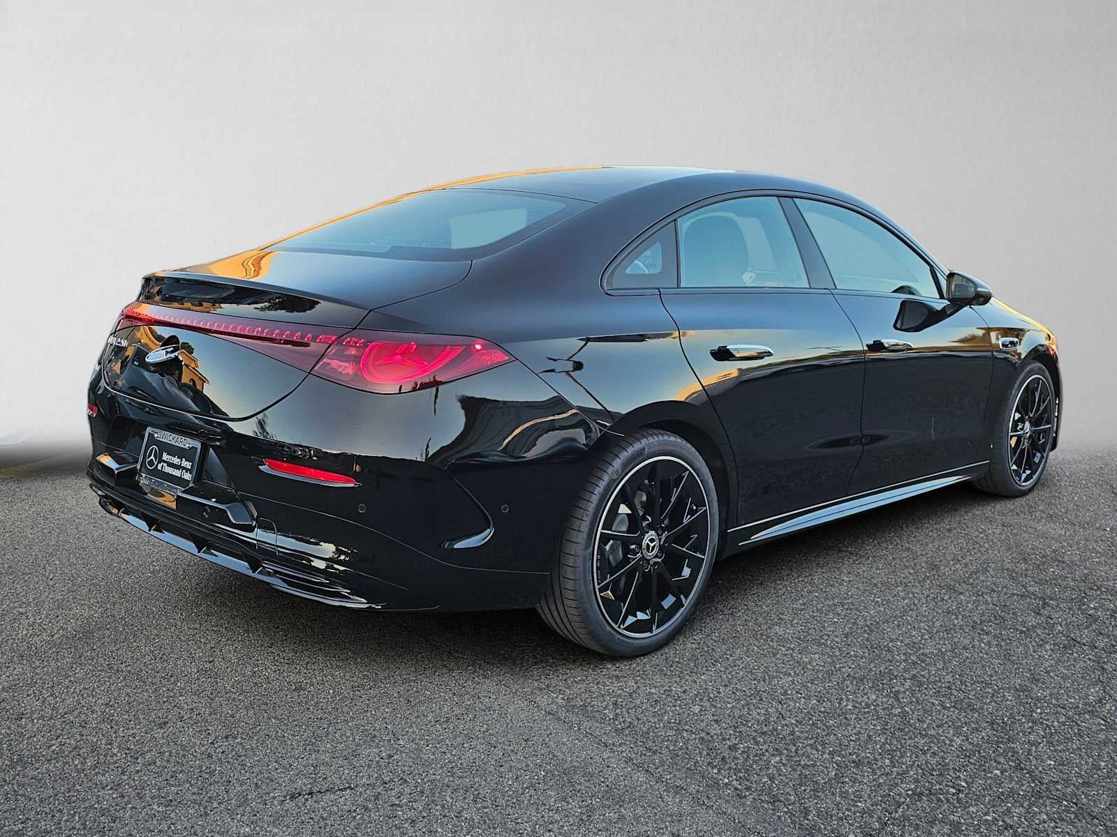 2027 Mercedes-Benz CLA 220 Hybrid FWD