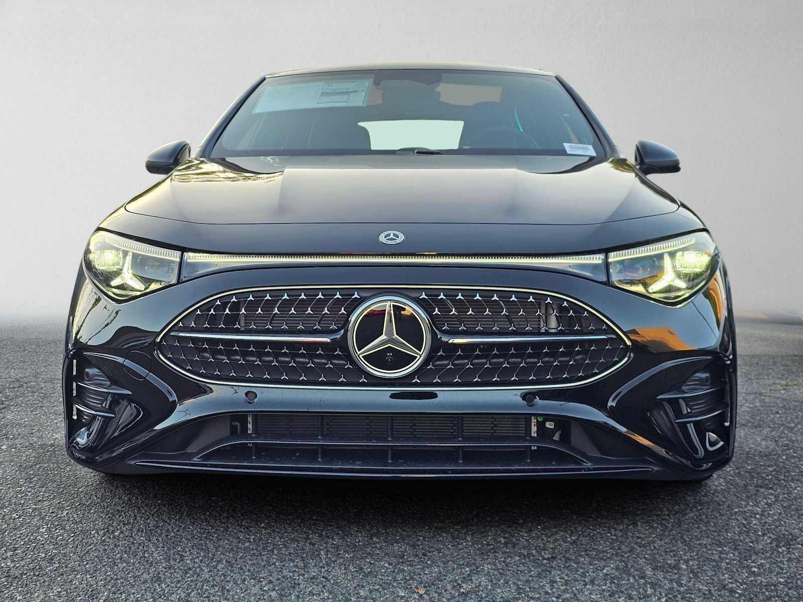 2027 Mercedes-Benz CLA 220 Hybrid FWD
