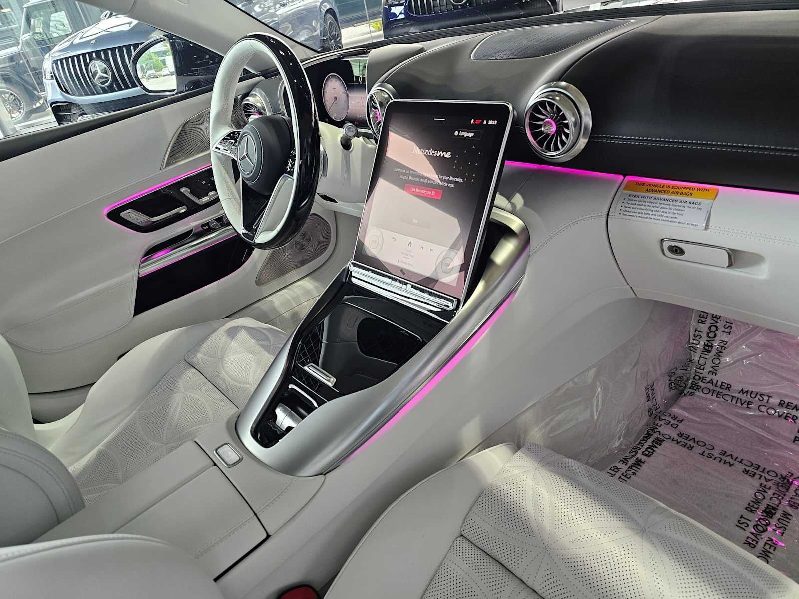 2026 Mercedes-Benz Maybach SL 680 Roadster