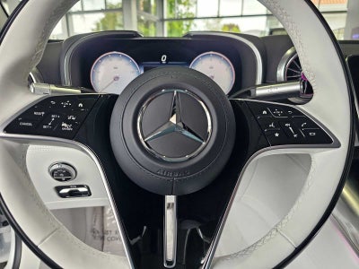2026 Mercedes-Benz Maybach SL 680 Roadster